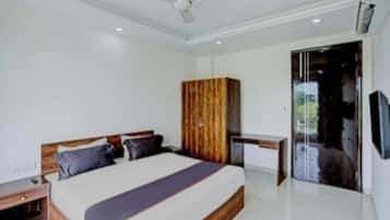 Deluxe Double Room | Frette Italian sheets, premium bedding, down duvets, Tempur-Pedic beds