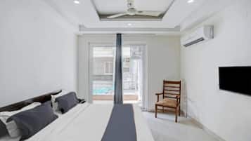 Deluxe Double Room | Frette Italian sheets, premium bedding, down duvets, Tempur-Pedic beds