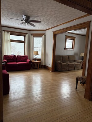 تلفزيون ذكي