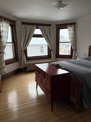 3 dormitoris, wifi gratuïta i roba de llit 