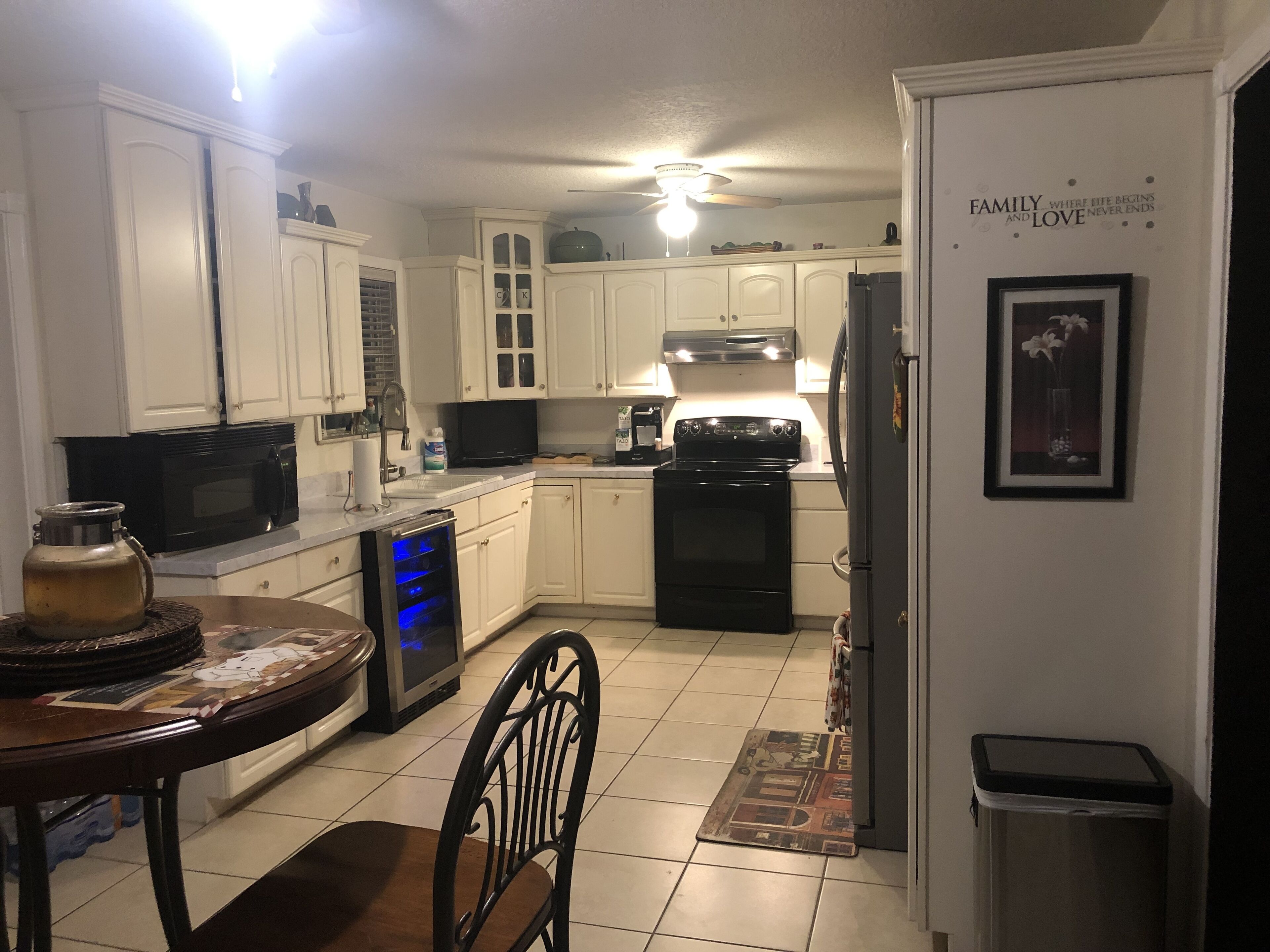 Near JU, Mayo Clinic & Jacksonville Beach