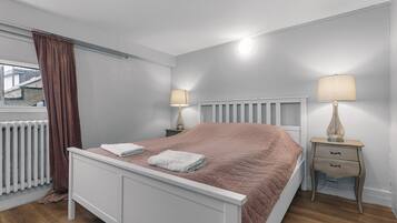 2 soverom, strykejern/-brett, wi-fi og sengetøy