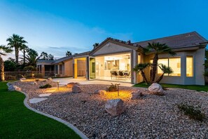 Exterior - Over 55 Community Golf Course Vacation Home! (Henderson)