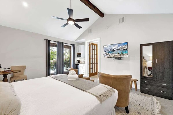 1 bedroom, iron/ironing board, free WiFi, bed sheets