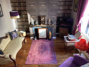 Talo, 2 makuuhuonetta | Oleskelualue