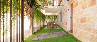 Heart of Geula T3 Apartment