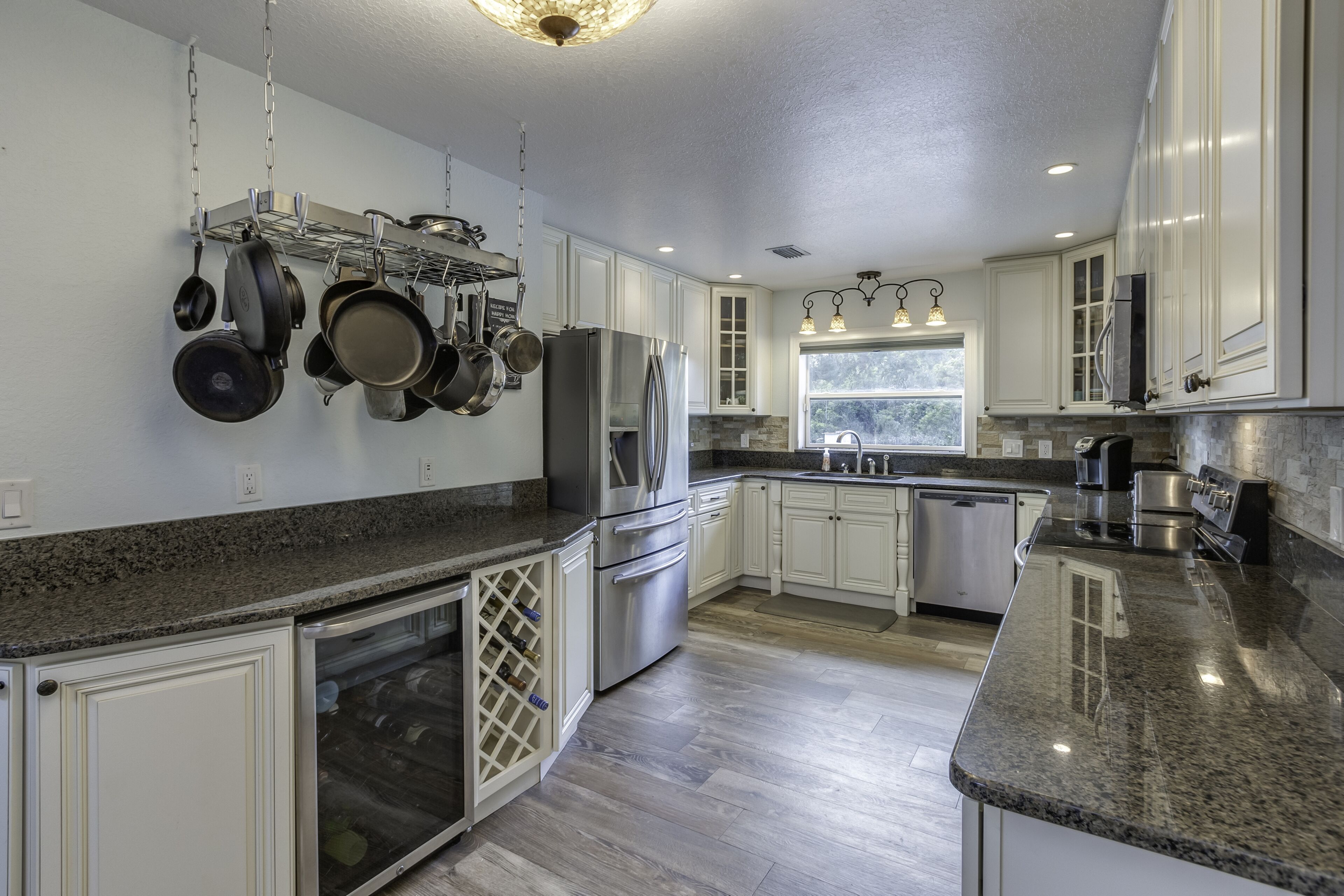 Waterfront Outdoor Oasis Pool Sleeps 16 4bed/4bath