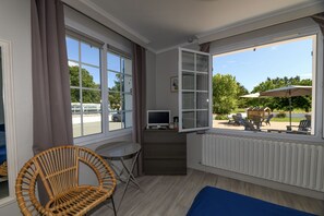 1 slaapkamer, reisbedje, wifi, beddengoed