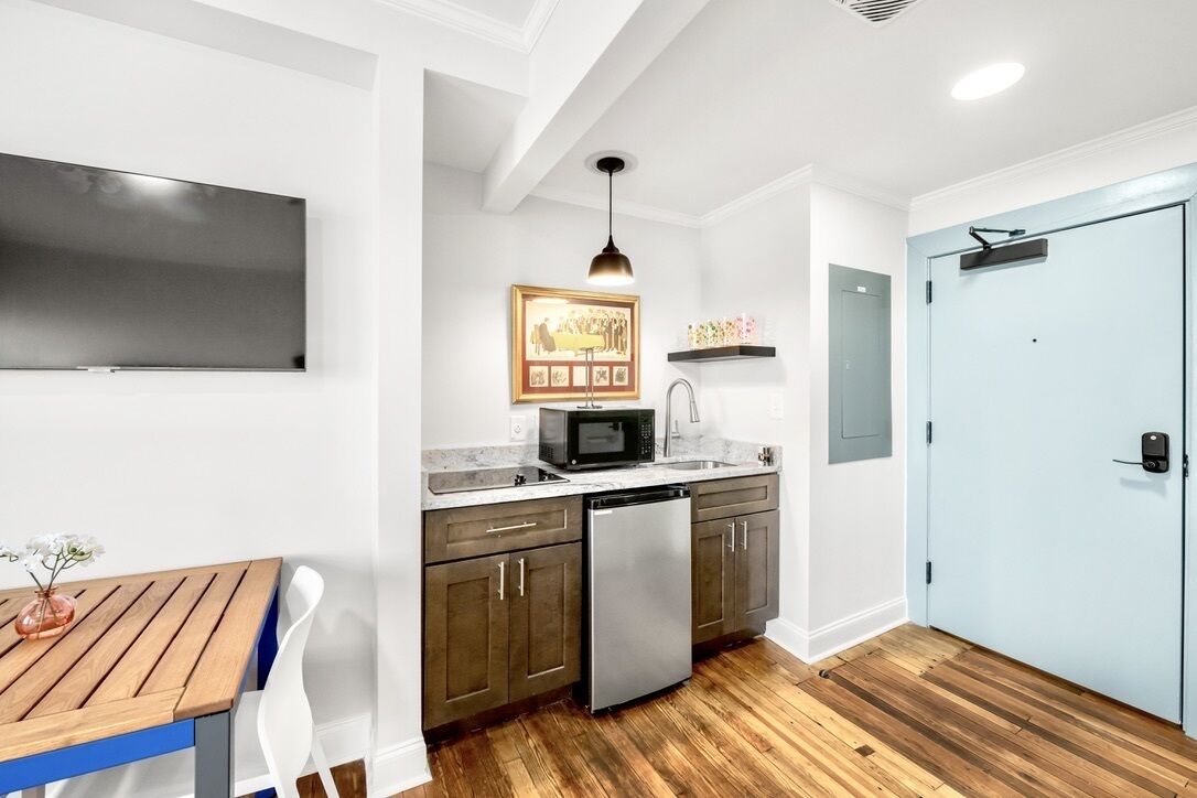 Historic Riverfront Studio Getaway by Main Street!