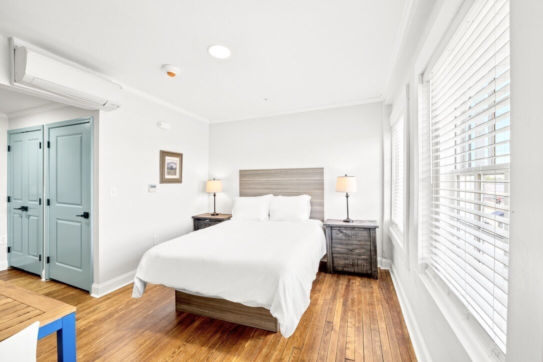 Historic Riverfront Studio Getaway by Main Street!