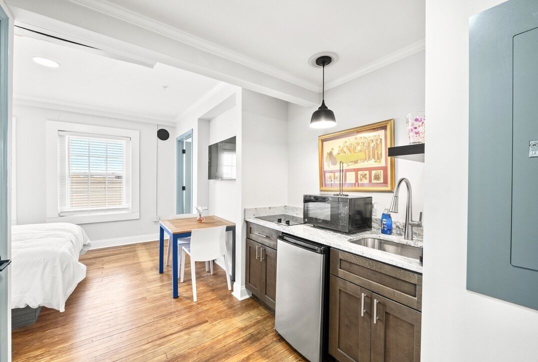 Historic Riverfront Studio Getaway by Main Street!