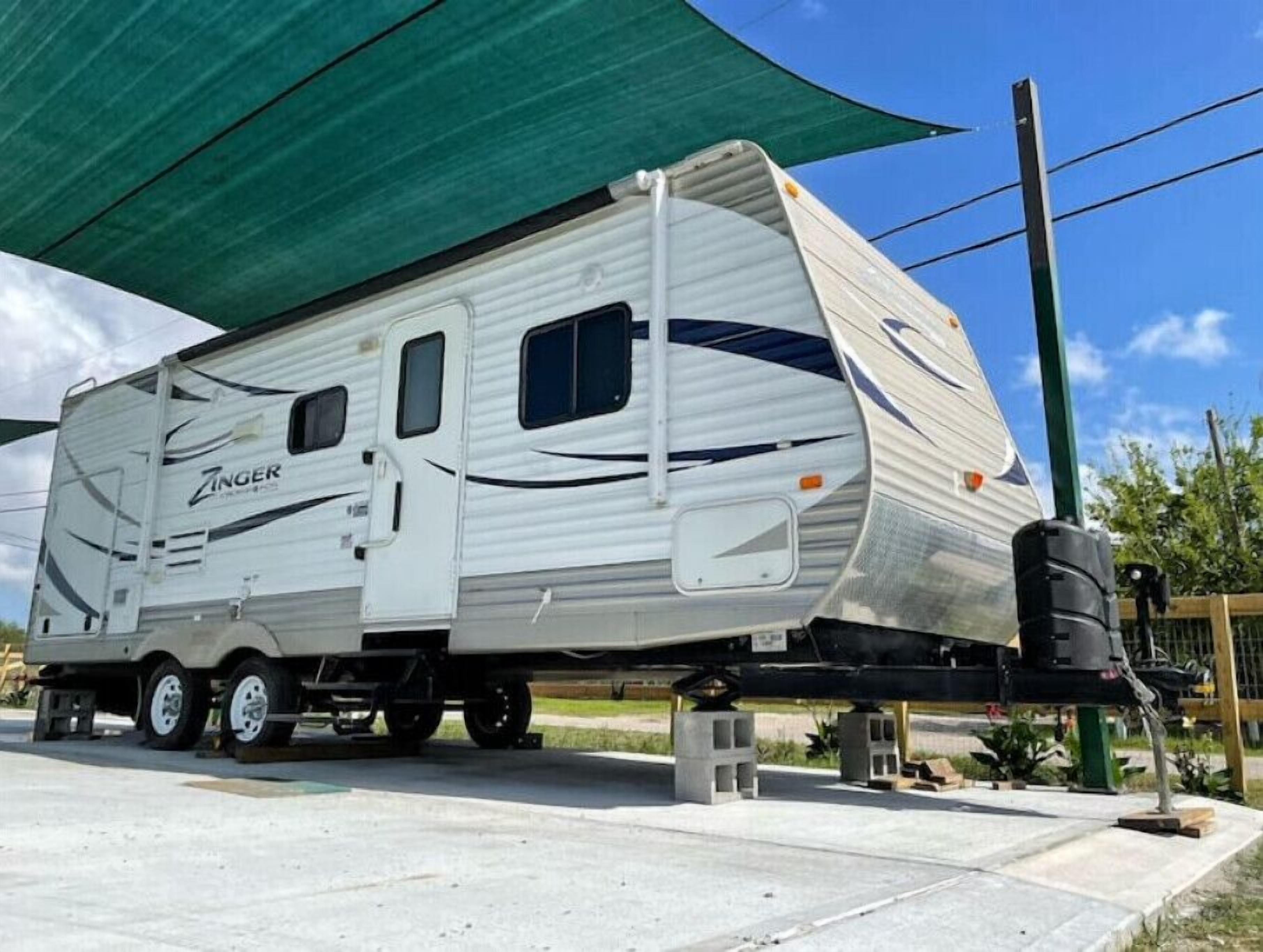 Glamping! Clean, Wi-Fi, A/C, SmartTV, water-view