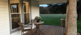 1901 Farmhouse peaceful nature experience