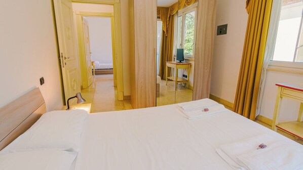 2 habitaciones, wifi gratis y ropa de cama 