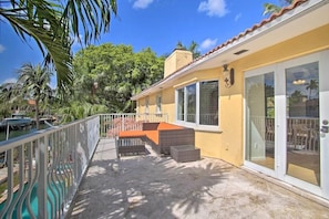 Terrace/patio - Multi-Million Dollar Waterfront Villa (Fort Lauderdale)