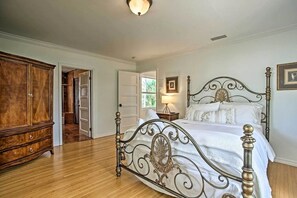 Room - Multi-Million Dollar Waterfront Villa (Fort Lauderdale)
