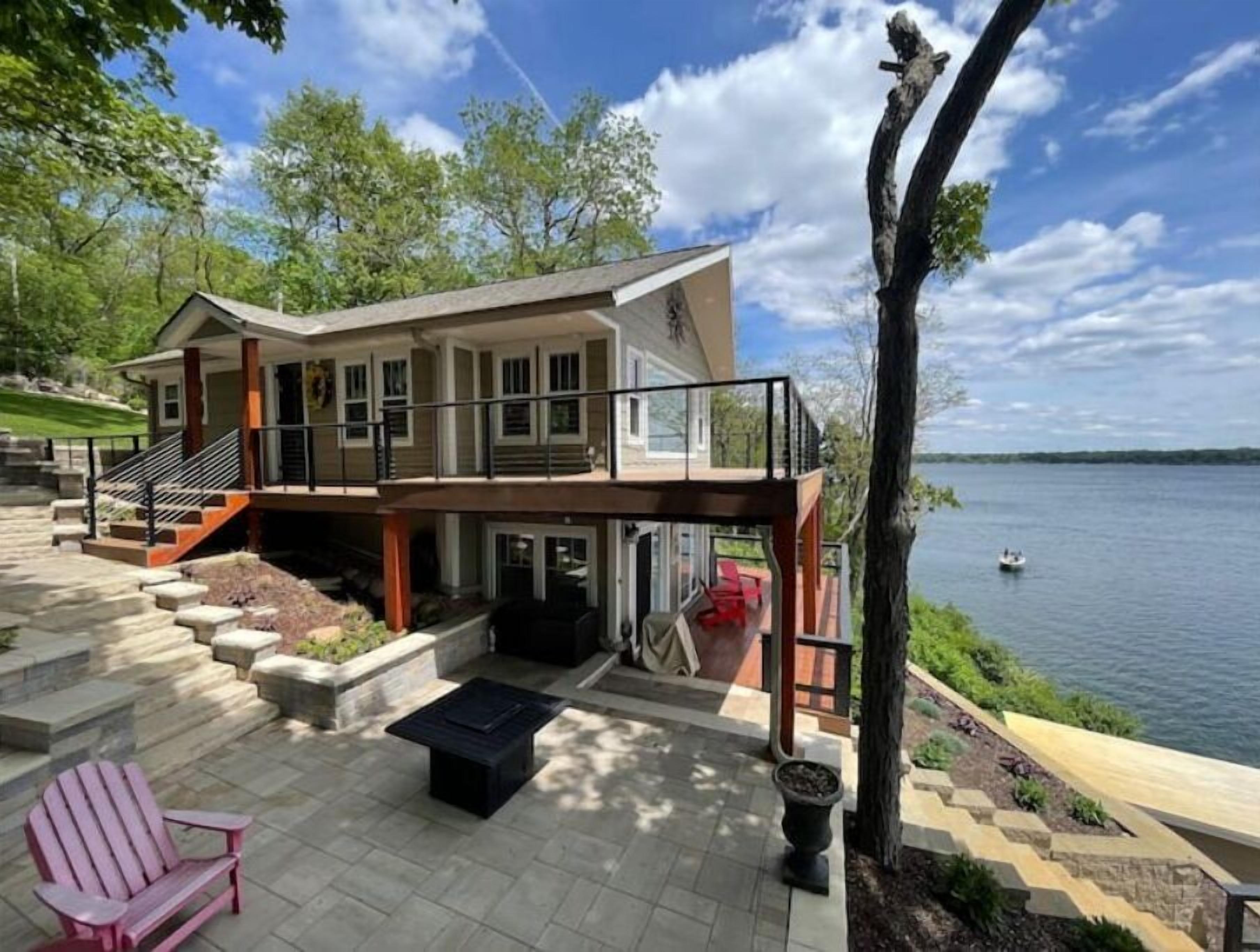 Delavan Lakefront!!