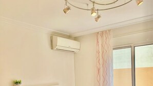 3 عدّة غرف نوم ومكواة/لوح كي وواي فاي مجانًا وملاءات أسرّة