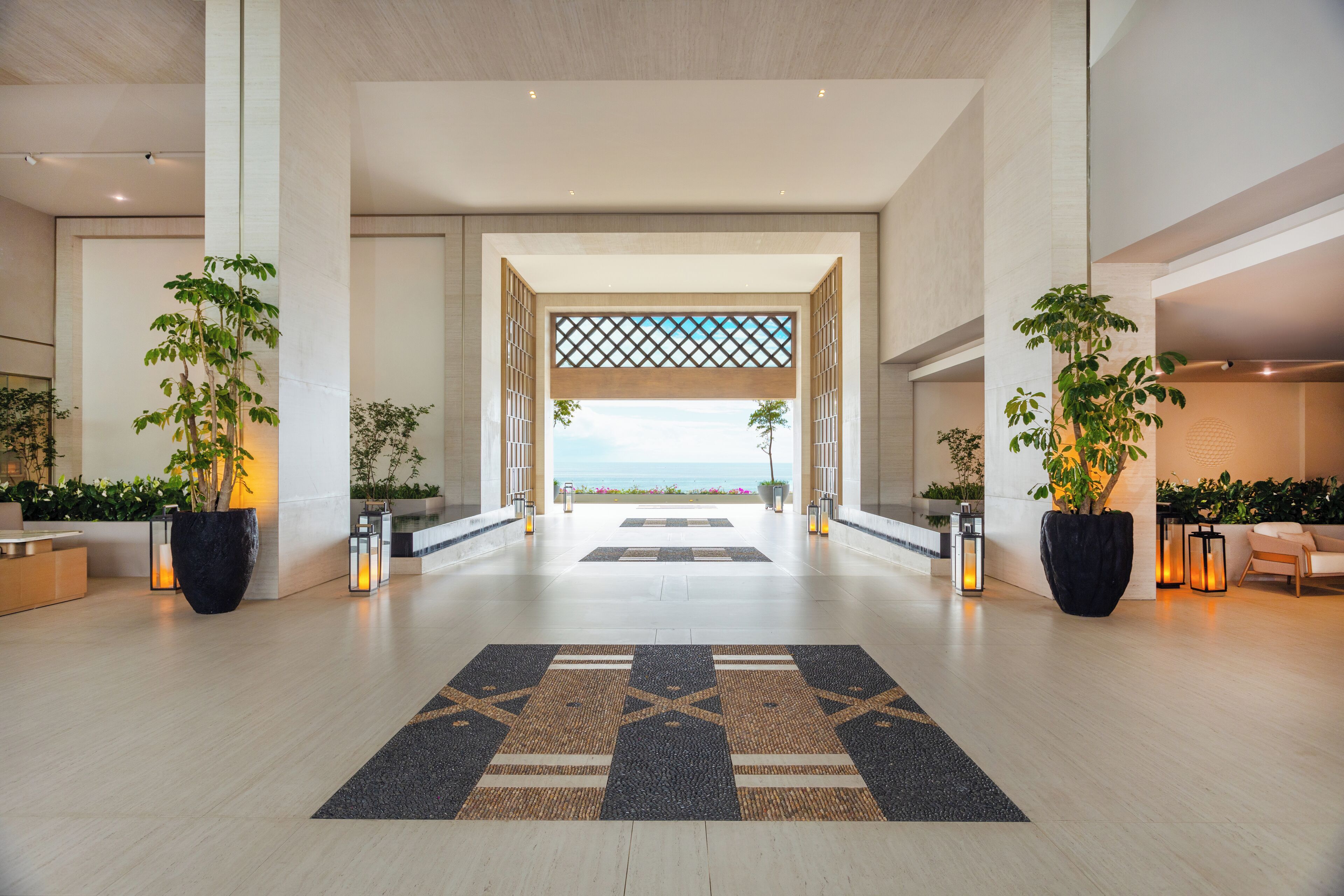 内部エントランス