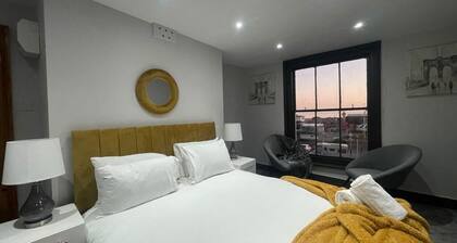 Gorgeous Hasting House