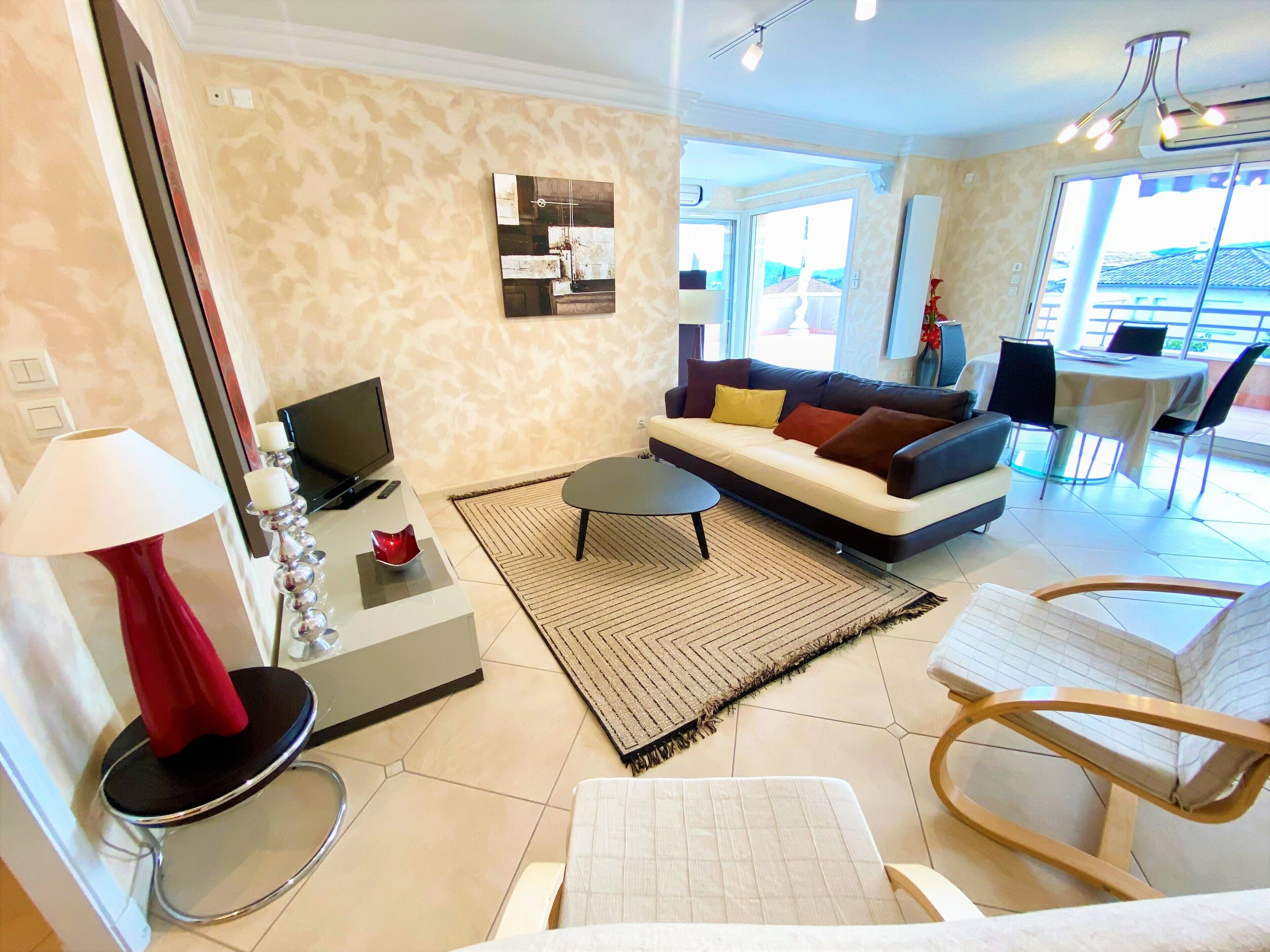 Luxury apartment 5p 2ch large terrace and solarium