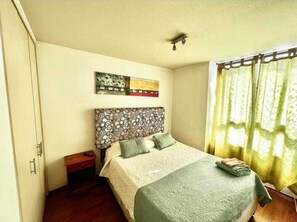 1 bedroom, WiFi, bed sheets