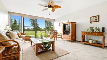 Condo (1 Bedroom) | Front of property