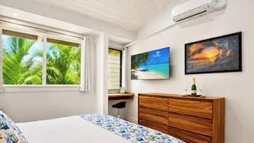 Condo (2 Bedrooms) | 1 bedroom, iron/ironing board, bed sheets