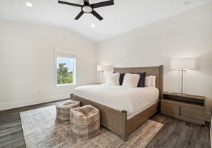 7 bedrooms, iron/ironing board, WiFi, bed sheets