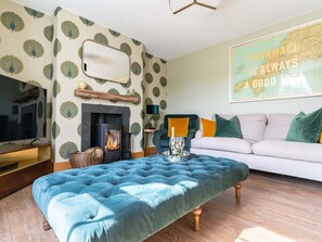 Cottage | Living area | Fireplace - Chyvounder (St. Agnes)