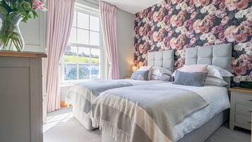 6 slaapkamers, individueel gedecoreerd, individueel gemeubileerd