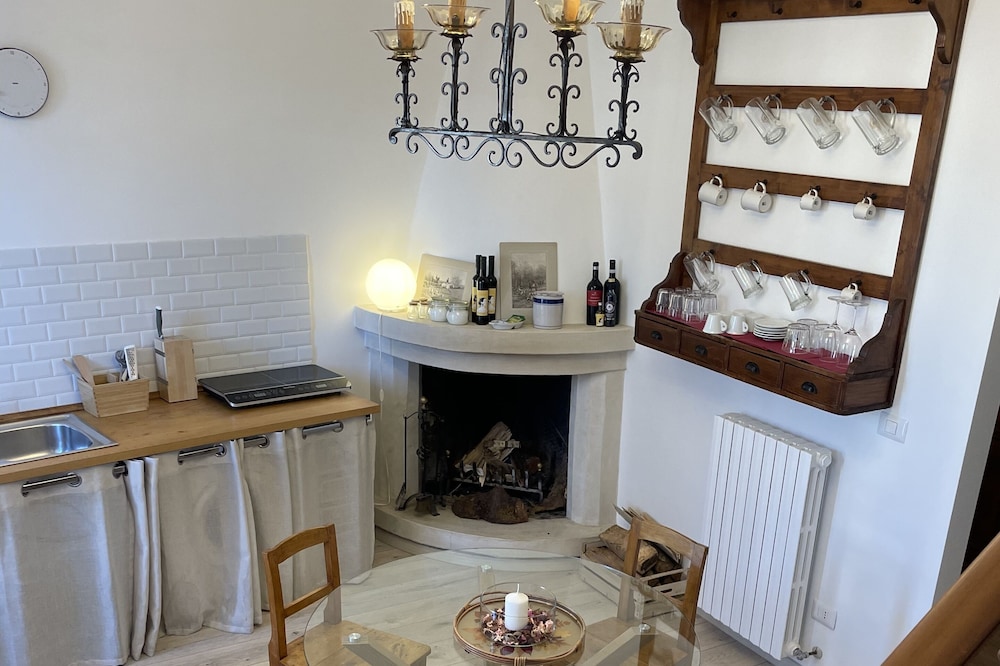 Holiday home in the historic center of Montelibretti