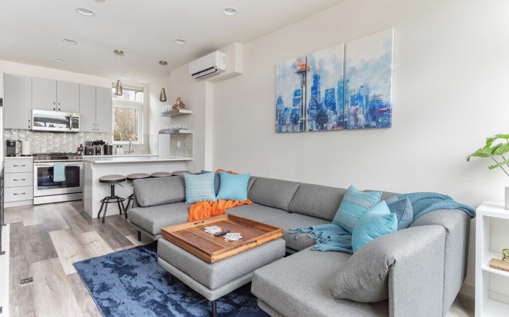 The Venture Cityscape by HomeSliceStays