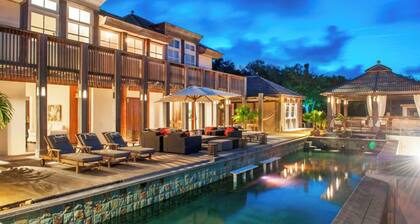 Whale Tails Island Suites & Villas