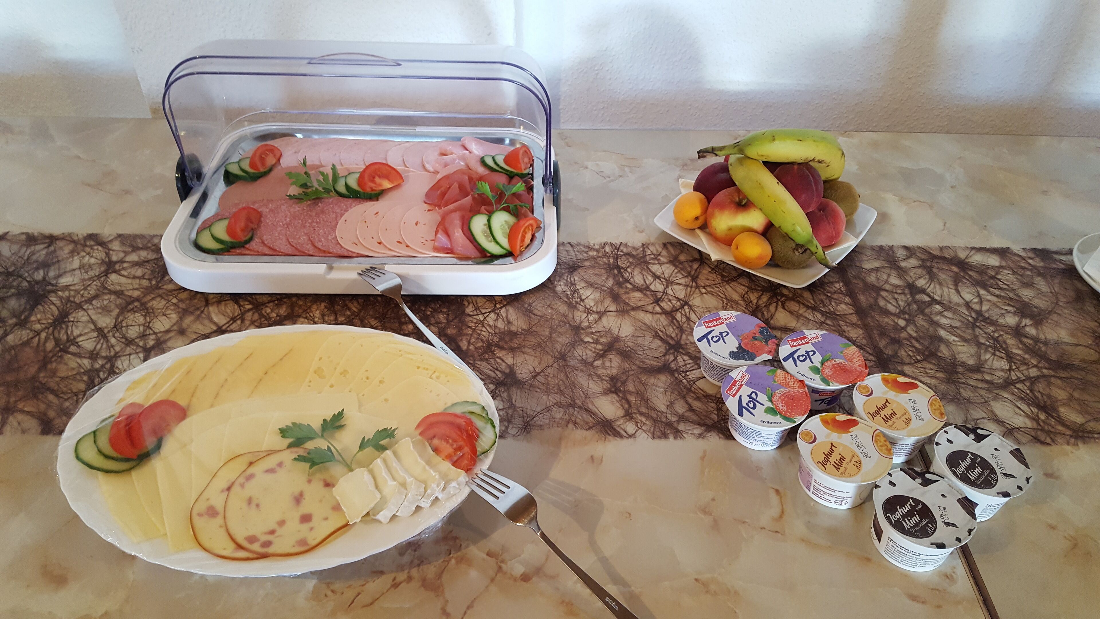 Petit déjeuner buffet compris tous les jours