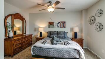 4 bedrooms, iron/ironing board, free WiFi, bed sheets