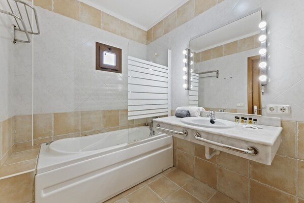 Badewanne, Handtücher