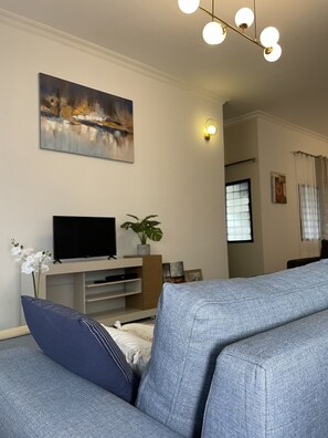 TV, books - The SNS Place (Three Bedroom Apartment in East Legon Hills, Accra) (Greater Accra Region)