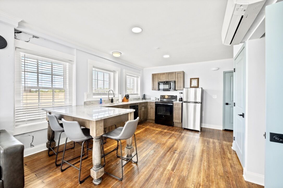 Luxe Private Getaway Steps to Main St & Riverfront!