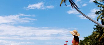 La villa Boraha Large luxury villa with swimming pool on the first line.