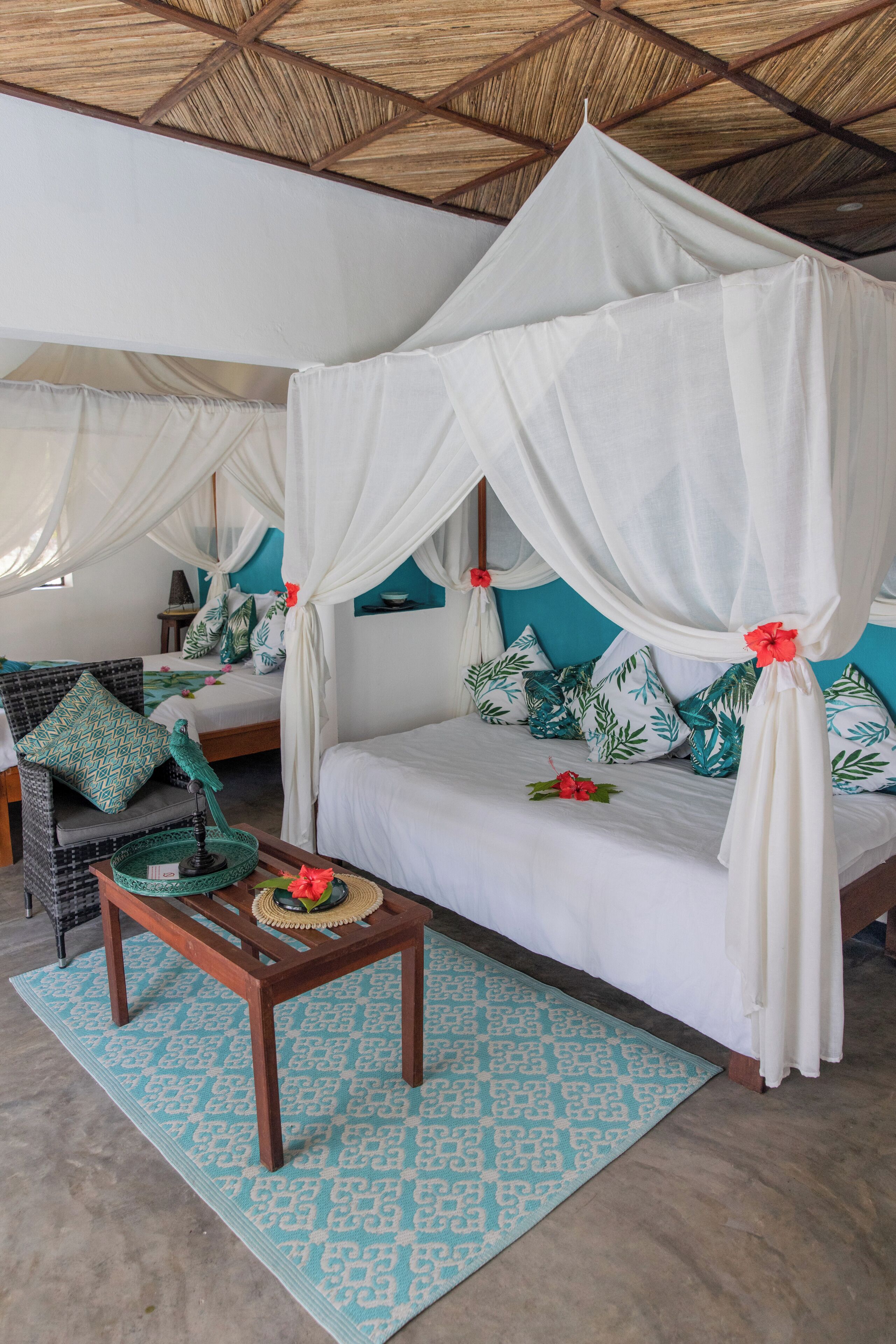 3 bedrooms, in-room safe, free WiFi, bed sheets