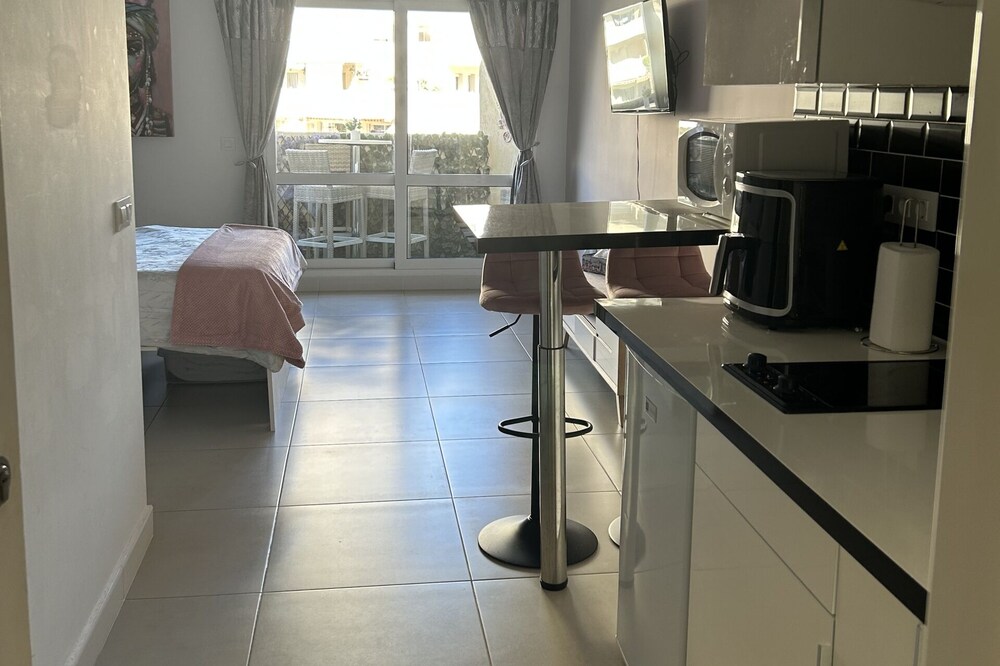 Benal beach studio apartment