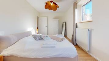 2 chambres, fer et planche Ă repasser, Wi-Fi gratuit, draps fournis