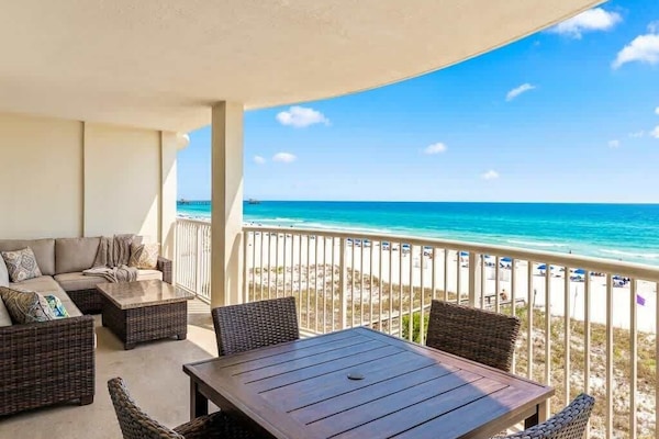 Front-row Gulf views from a spacious private balcony