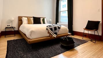 4 soveværelser, skrivebord, strygejern/strygebræt, Wi-Fi