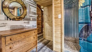 Huis, Meerdere bedden (Barn at Buckhorn #2109) | Interieur