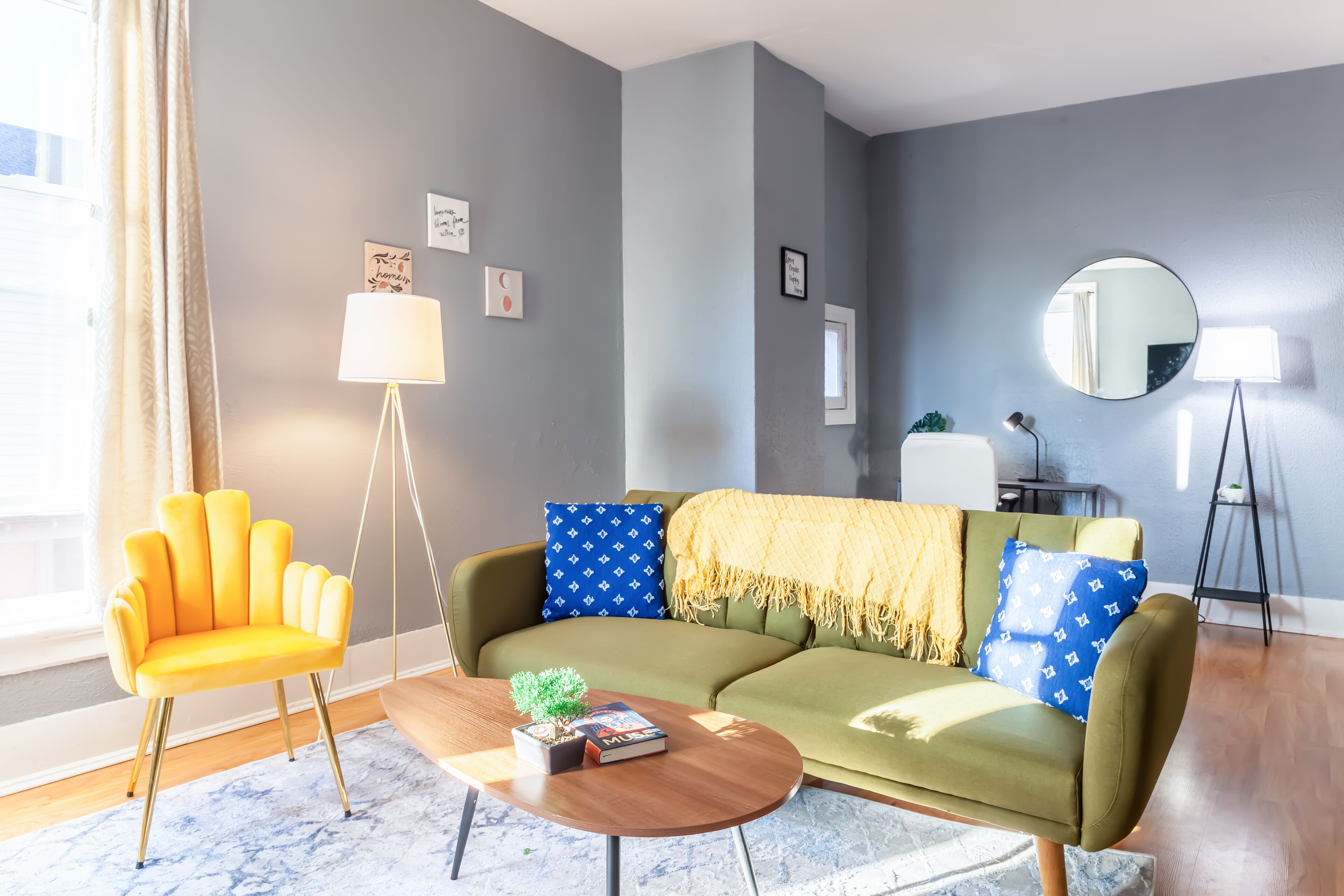 Spacious 2Bd in LowerWestside+Park+Desk+Modernise