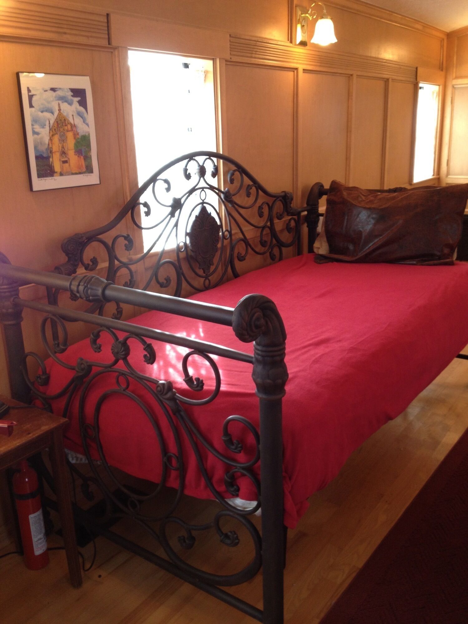 Private Villa with 3 Vintage Santa Fe Cabooses