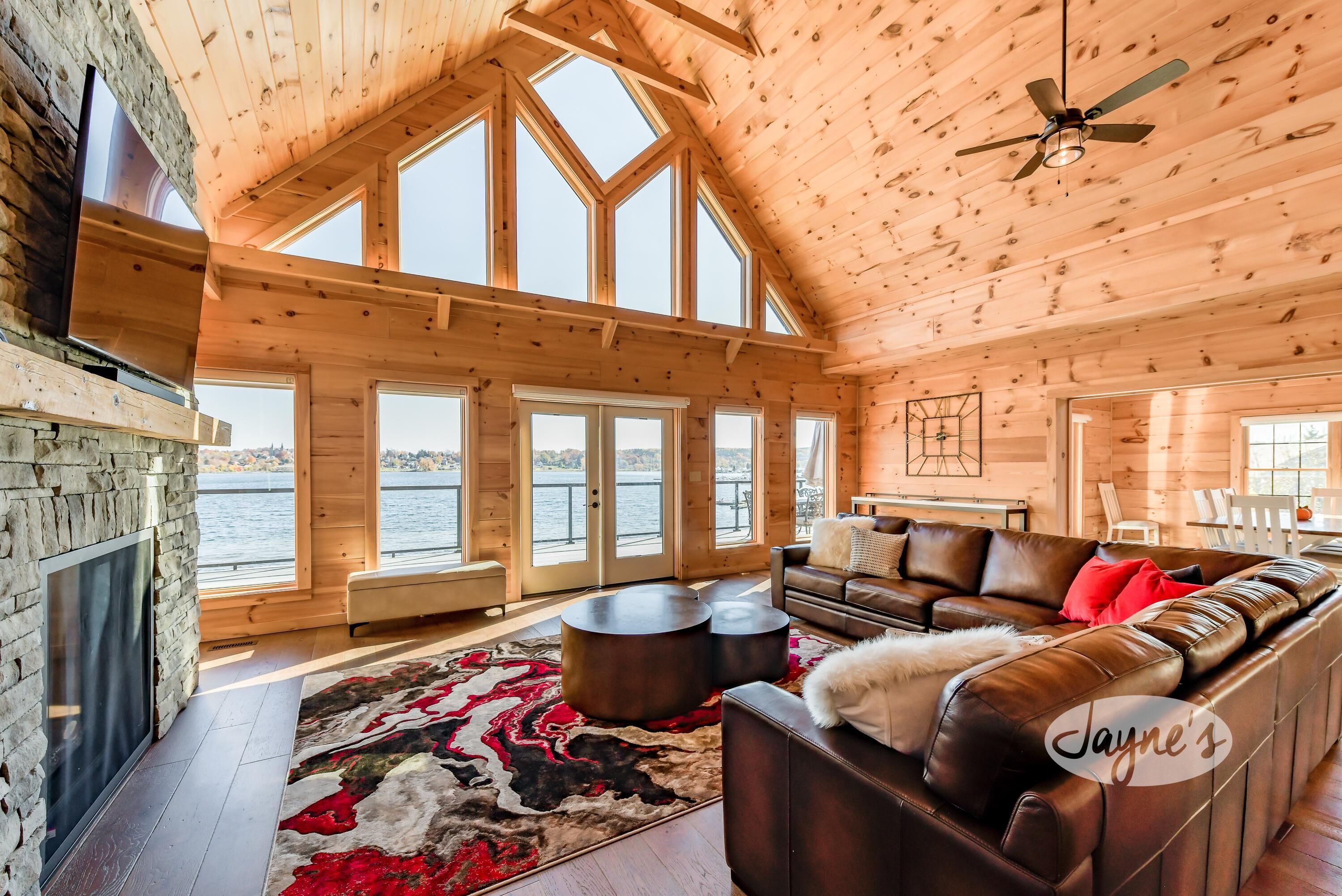 5 bed 4 bath cottage on Georgian Bay