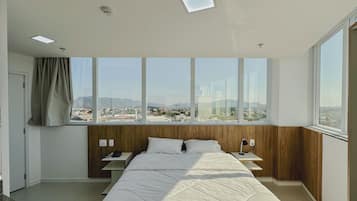 Habitación estándar, 1 cama matrimonial | 1 habitación, minibar, escritorio y wifi gratis